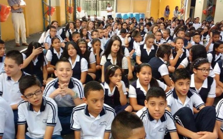 Queridos estudiantes